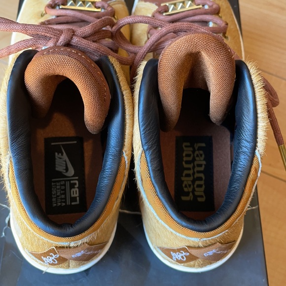 Nike LeBron 12 NSW Lifestyle “Lion’s Mane” - Picture 6 of 7